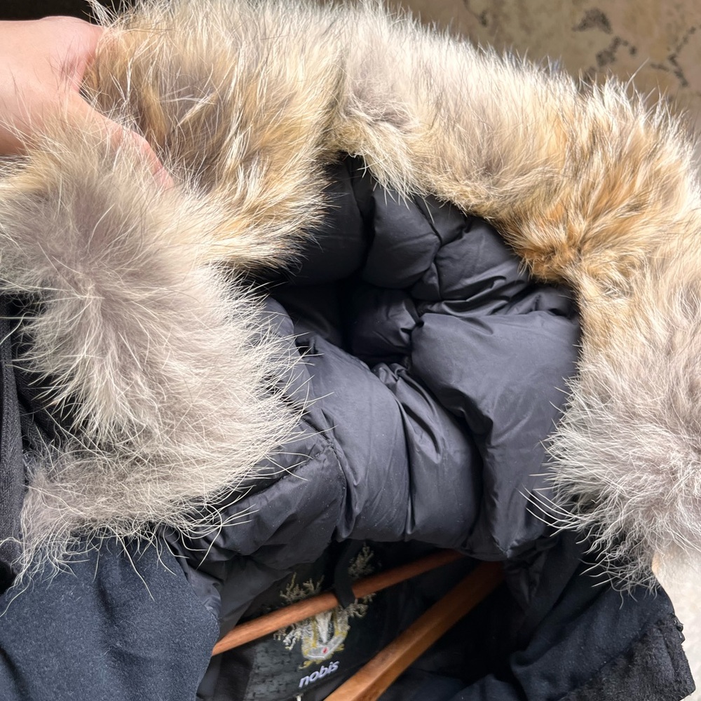 Women Nobis Parka
